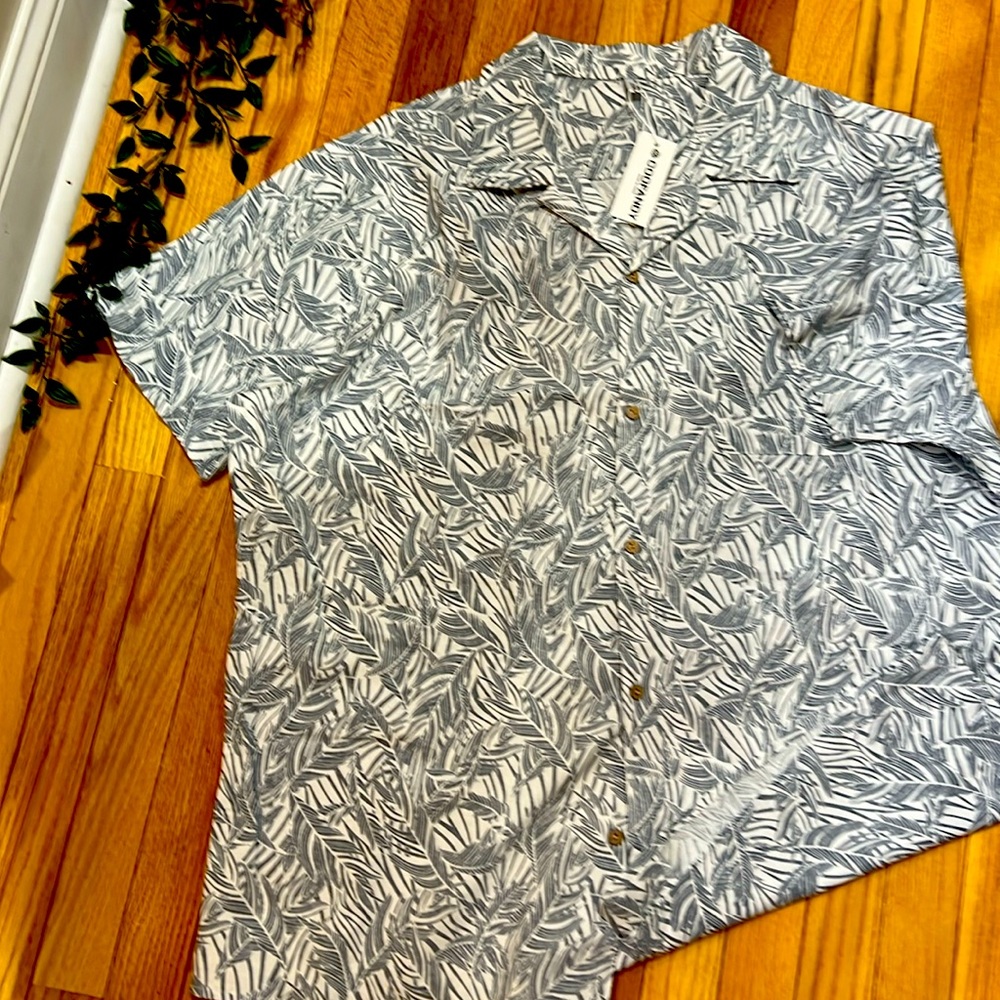 Hawaiian shirt